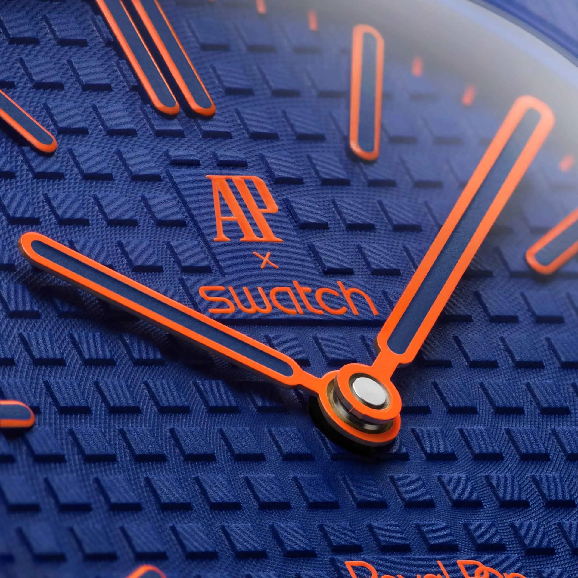 Watch Univers Orenji Hachi — montre automatique cadran orange vif, vue 4